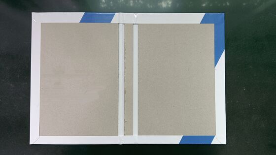 آلة تغليف الورق المقوى الرمادي ذات المحطات المزدوجة لصنع حاويات الكتب الصلبة MF-SCM500A2